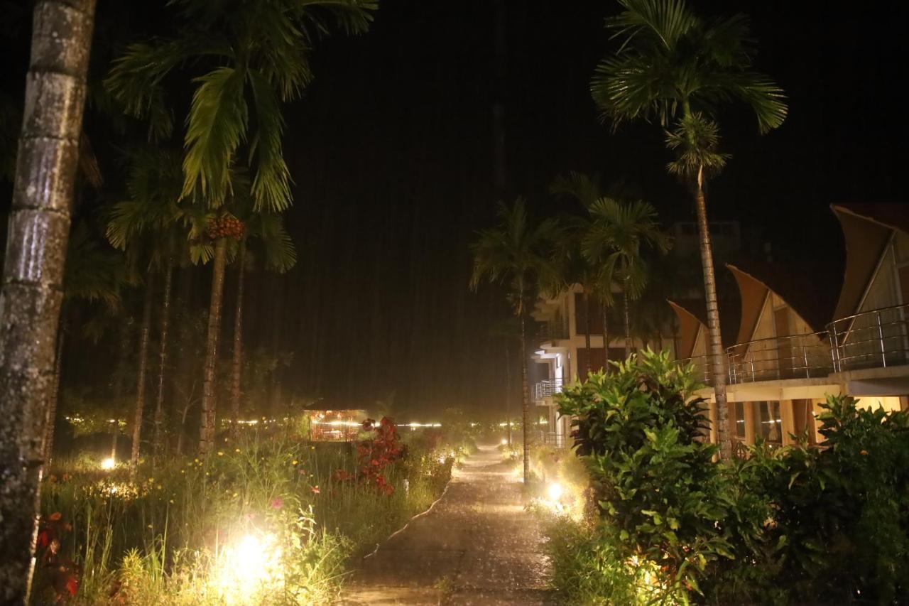 Parkresort - Organic Farm Resort Kala Pathar Beach Exterior photo
